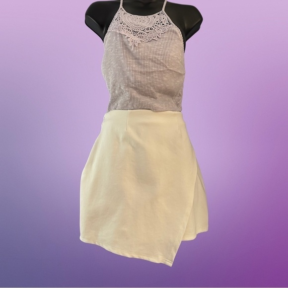 Tobi White Asymmetrical Pleated Mini Pencil Stretchy Skirt Medium Wrap Lined - Picture 2 of 3